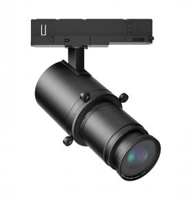 Wide beam angle track lighting with zooming function